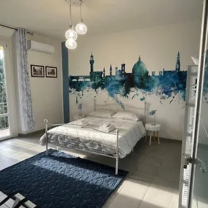 Lily Apartment