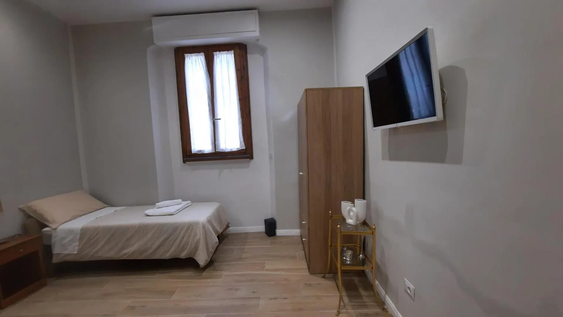 Garden House : A Un Paso Dal Centro Storico Firenze Apartment Italy