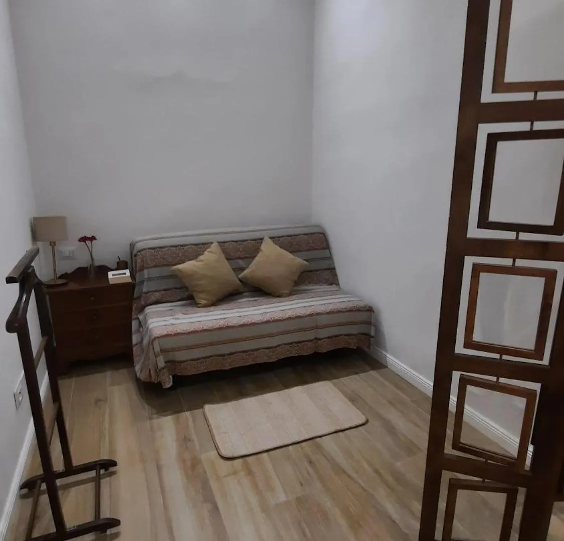Garden House : A Un Paso Dal Centro Storico Firenze Apartment 0*, Florence Italy