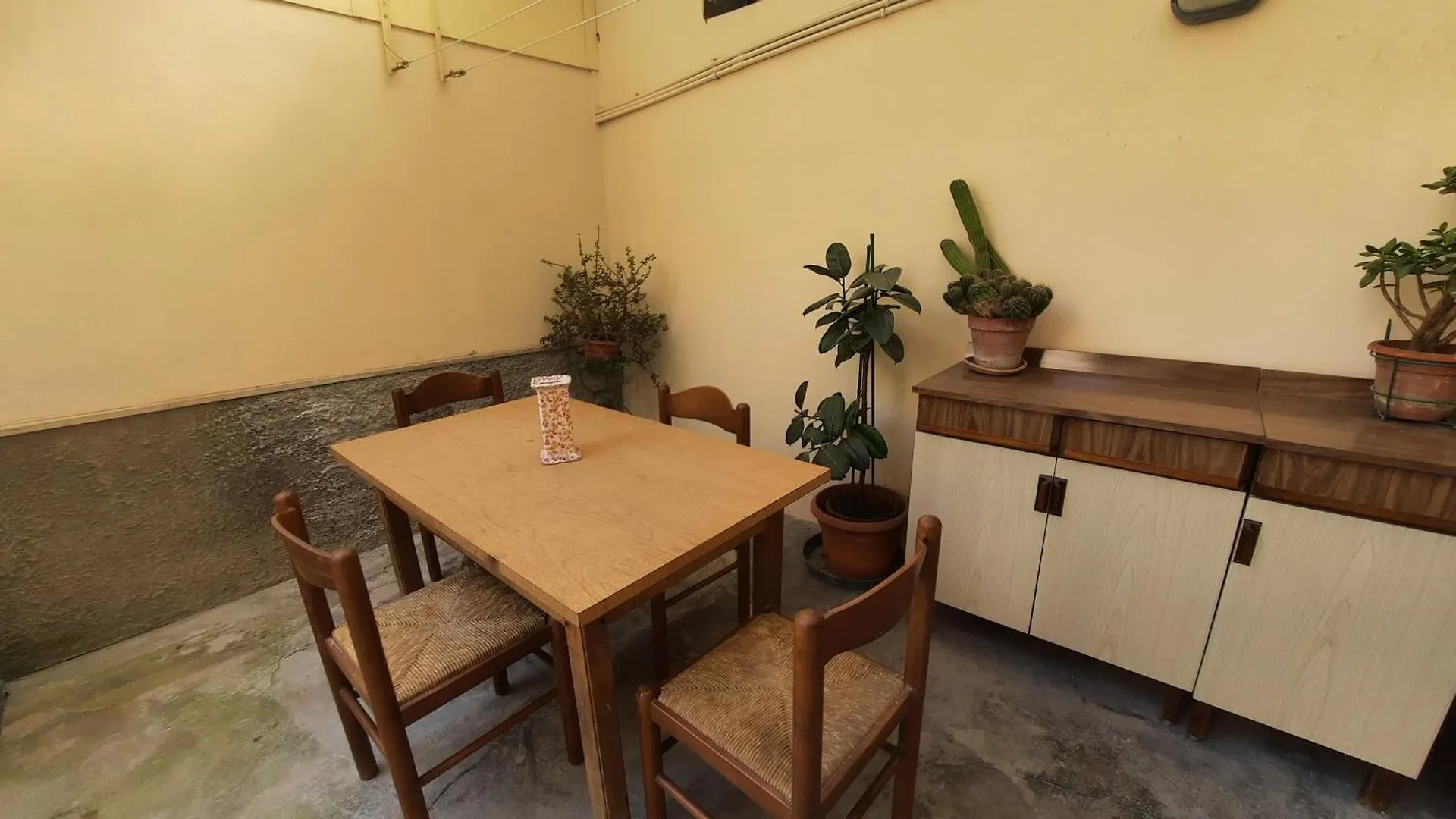 Garden House : A Un Paso Dal Centro Storico Firenze Apartment Italy